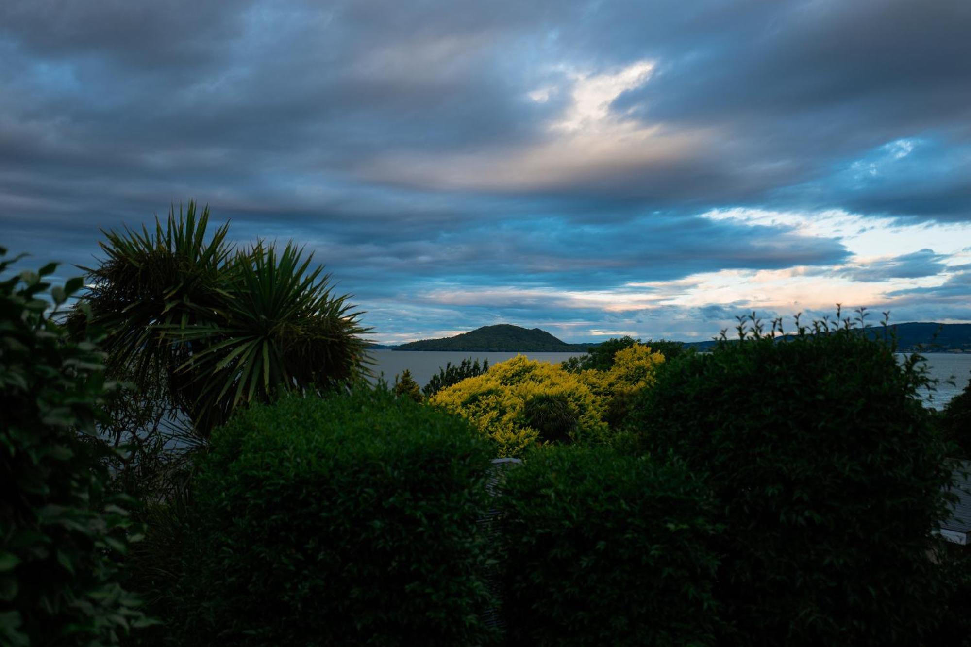 Rotorua Serenity Lakeview Retreat Eksteriør bilde